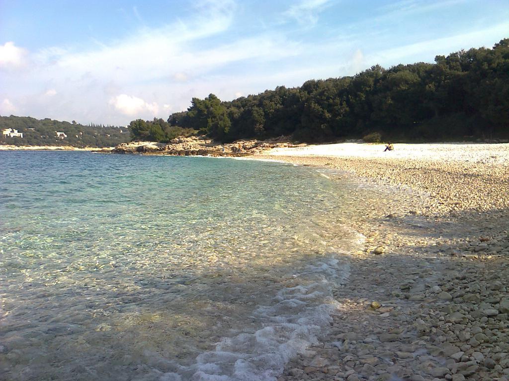 Apartment For Holidays In Pula Bagian luar foto